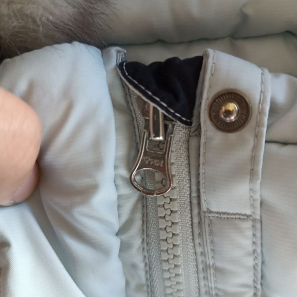 LOLË Women's Coat - Picture 10 of 16